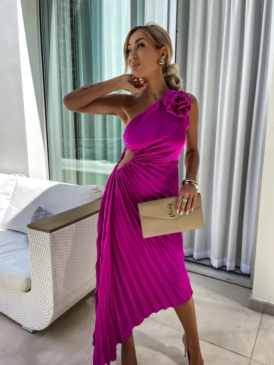 Qirella | Women’s Pleated Wedding Guest Midi Dress