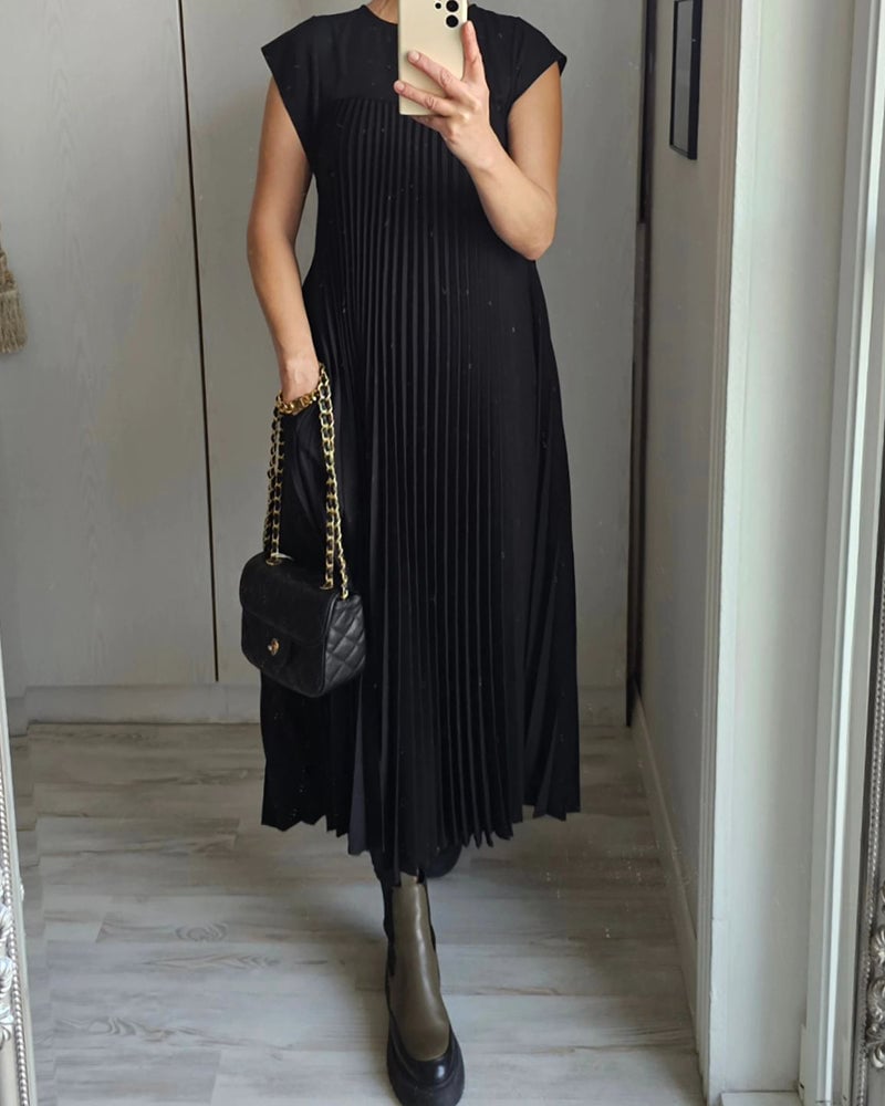 Laurel | Women's Elegant Pleated Maxi Dress