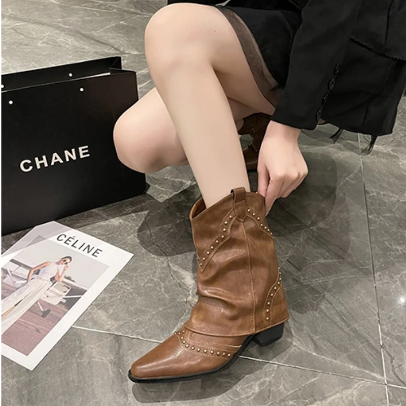 Rylee | Women’s Classic Studded Cowboy Boots