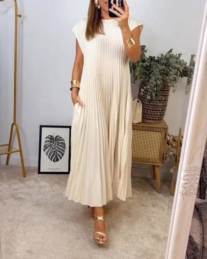 Laurel | Women's Elegant Pleated Maxi Dress