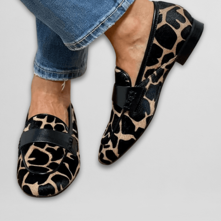 Avery | Women’s Elegant Round Toe Heeled Loafers