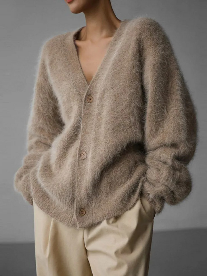 Scottie | Women’s V-Neck Relaxed Fit Cardigan
