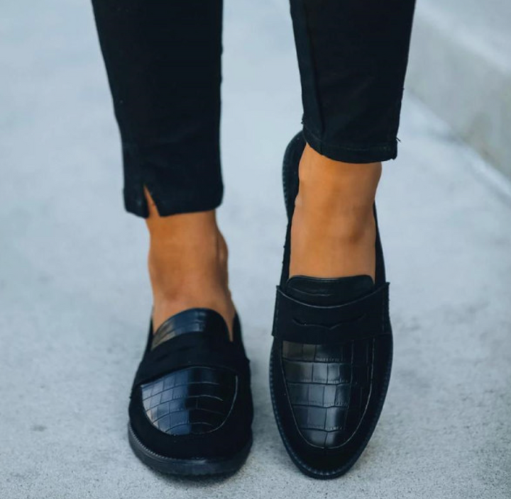 Quinn | Women’s Casual Croc Pattern Loafers