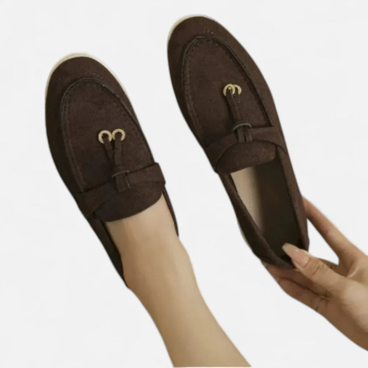Rabia | Women’s Vintage Slip-On Loafers