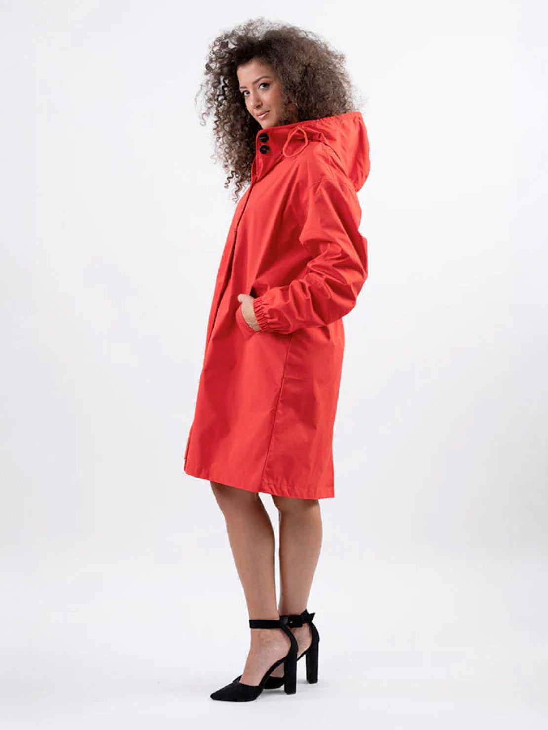 Carolyn | Women's Oversized Water Resistant Hooded Windbreaker Rain Jacket