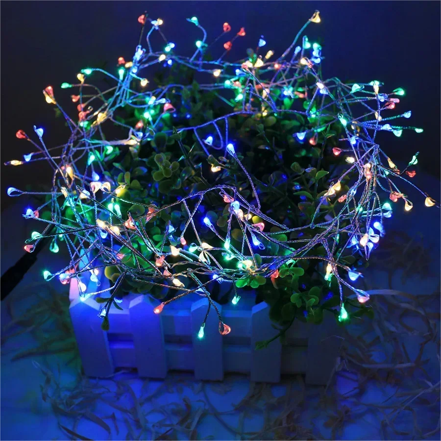 Christmas String Lights Remote-Controlled Warm White LED Cluster