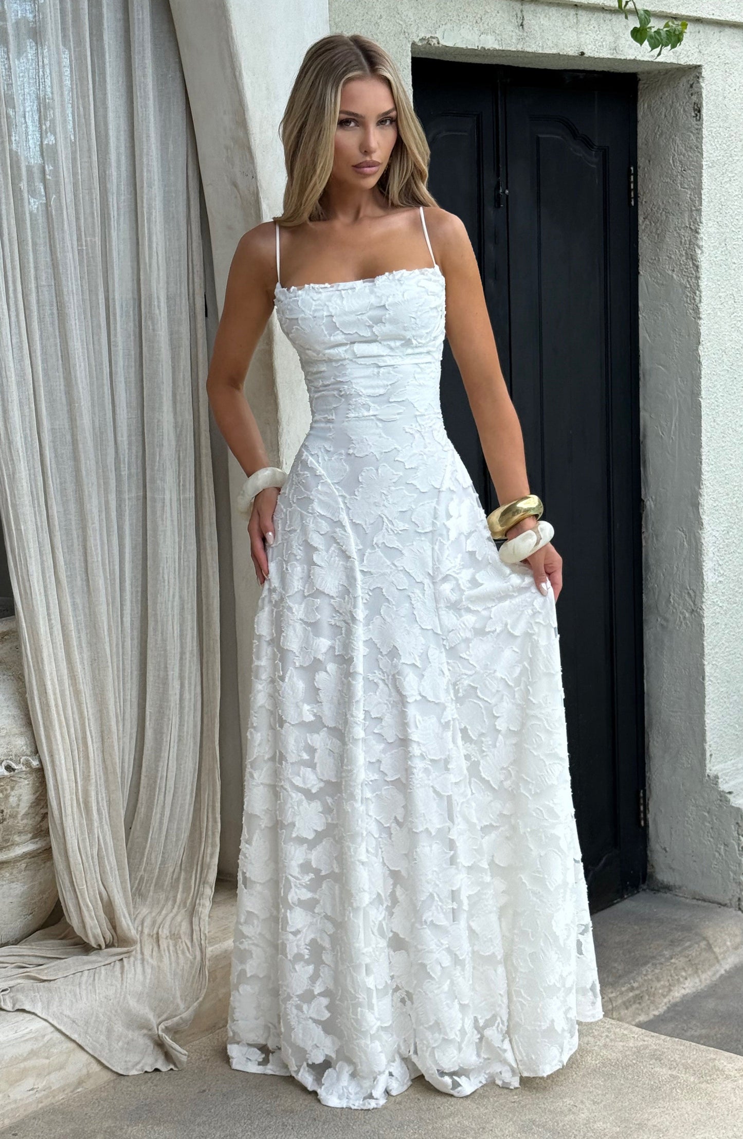 Vivian | Women's Floral Open Back Maxi Dress