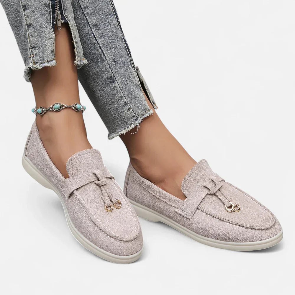 Rabia | Women’s Vintage Slip-On Loafers
