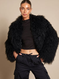 Leah | Women's Winter Oversized Faux Fur Coat