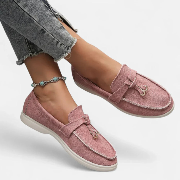 Rabia | Women’s Vintage Slip-On Loafers