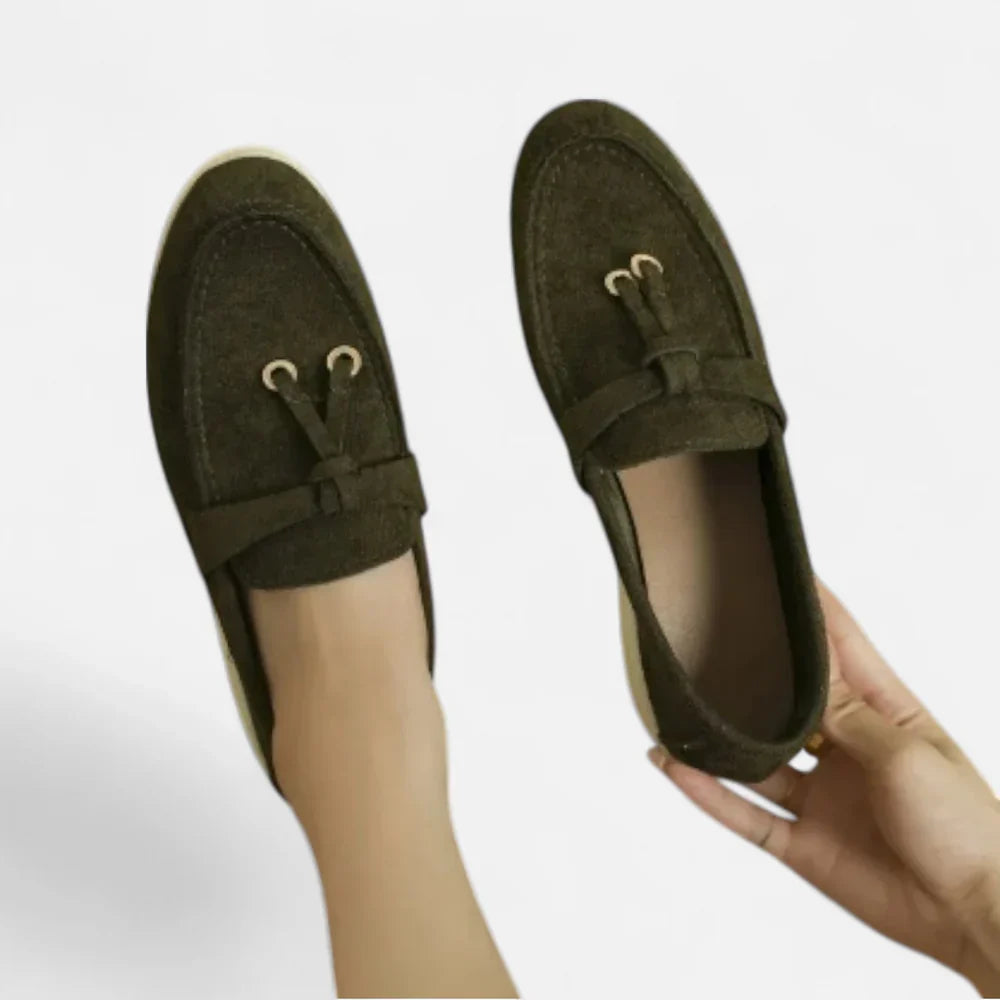 Rabia | Women’s Vintage Slip-On Loafers
