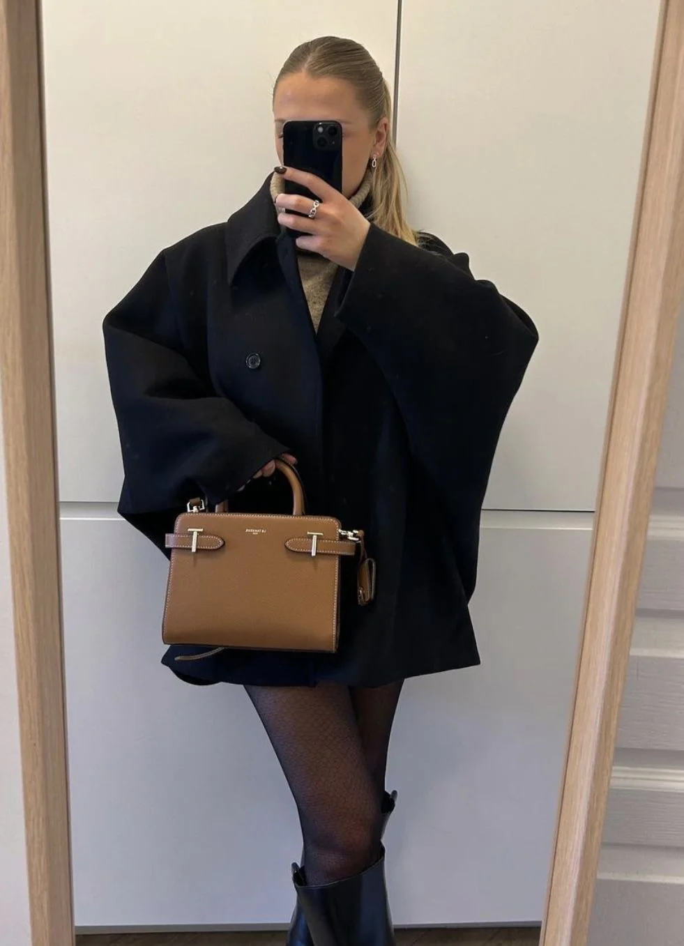 Vivian | Women's Oversized Short Single Breasted Coat