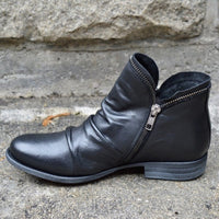 Willow | Women's Leather Side-Zip Ankle Boots